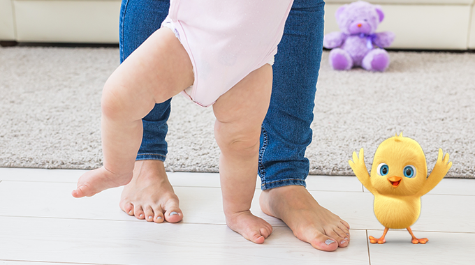 bebekler ne zaman yürümeye başlar?